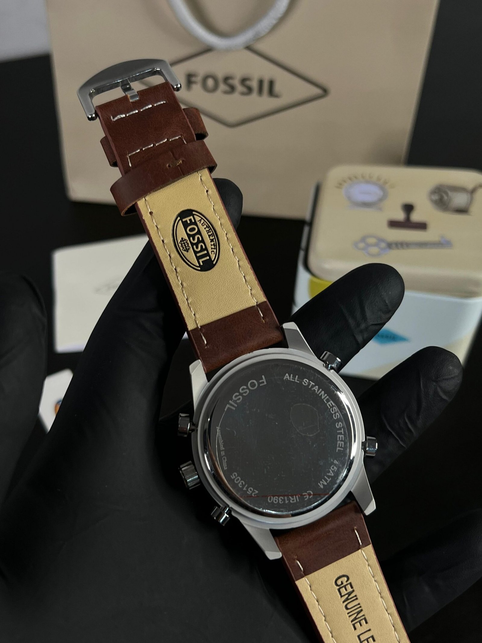Fossil digital dual time BROWN-WHITE DIAL - Image 6