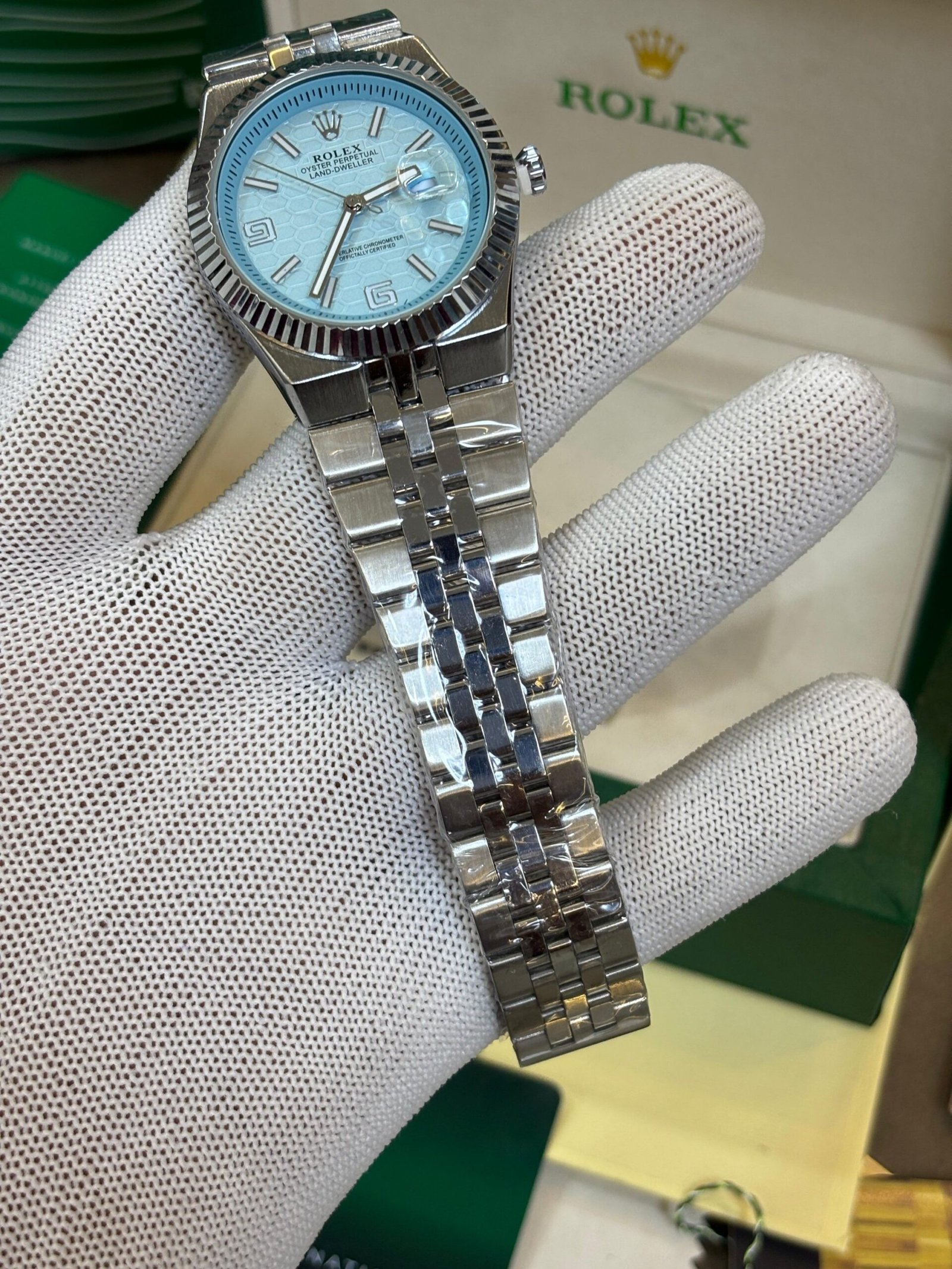 ROLEX OYESTER PERPETUAL LAND DWELLER SILVER SKY BLUE DIAL - Image 7
