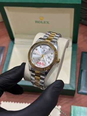 ROLEX OYSTER PERPETUAL DAY DATE