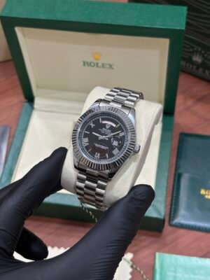 ROLEX OYSTER PERPETUAL DAY DATE SILVER-BLACK DIAL