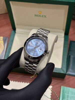 ROLEX OYSTER PERPETUAL DAY DATE SILVER BLUE ARABIC DIAL